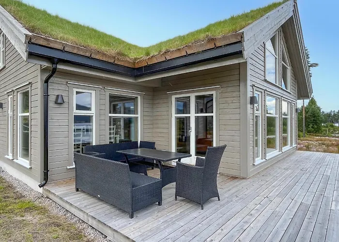 Lovely In Treungen Fjone